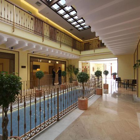Casa Consistorial Hotel Fuengirola Bagian luar foto