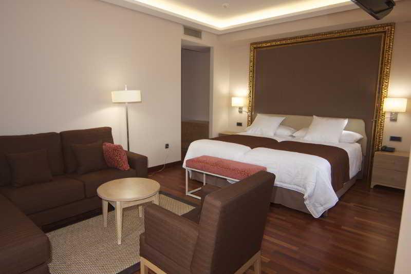 Casa Consistorial Hotel Fuengirola Bagian luar foto