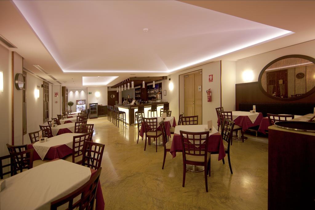 Casa Consistorial Hotel Fuengirola Bagian luar foto
