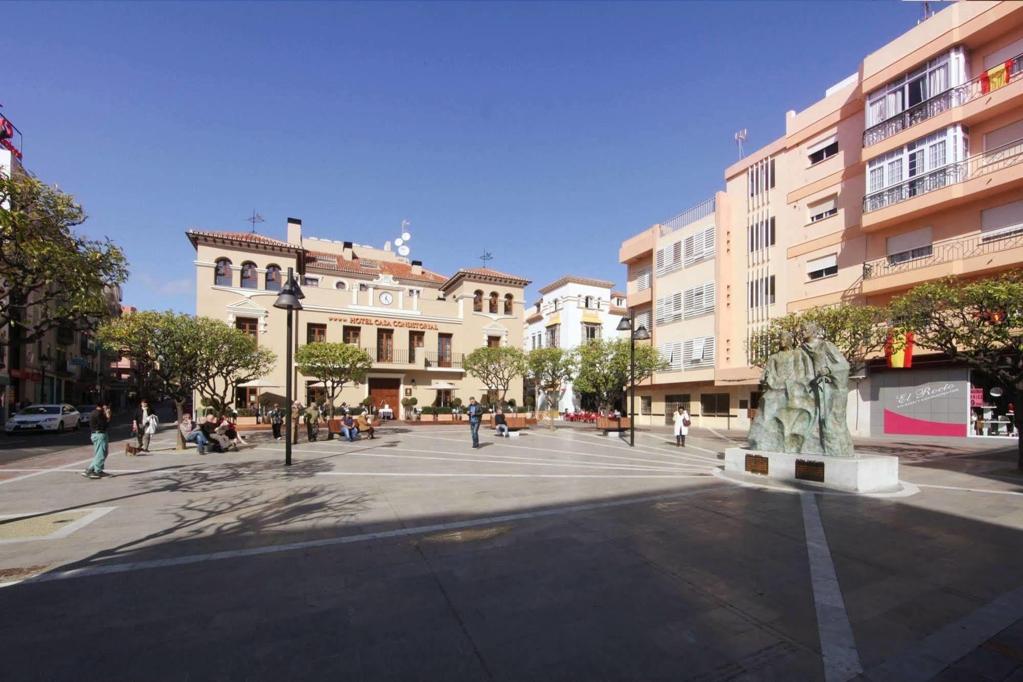 Casa Consistorial Hotel Fuengirola Bagian luar foto